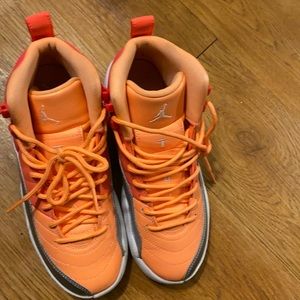 Jordan 12 retro “sunrise”